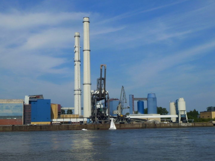 Neue lange Leitung – Hamburgs unnötige Fernwärme-Baustelle