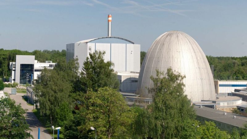 Der schlafende Riese:  20 Jahre Forschungsreaktor FRM 2 in Garching – ein Atommeiler im Stillstand