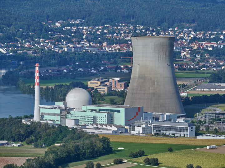 40 Jahre Schweizer AKW Leibstadt: Grüner Antrag – Weiterbetrieb nur mit Prüfung und grenzüberschreitender Bürgerbeteiligung