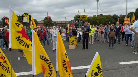 Jülich, Garching, Ahaus: Nukleare Verantwortungslosigkeit – Hochriskante Atommülltransporte als Folge politischen Totalversagens