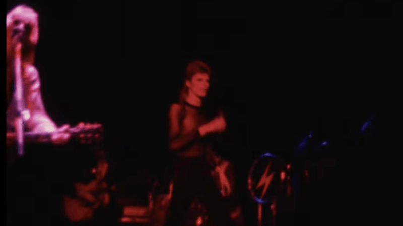 Some kind of freedom! David Bowie – Rock ‘N’ Roll Suicide (Live at Hammersmith Odeon, London 1973)