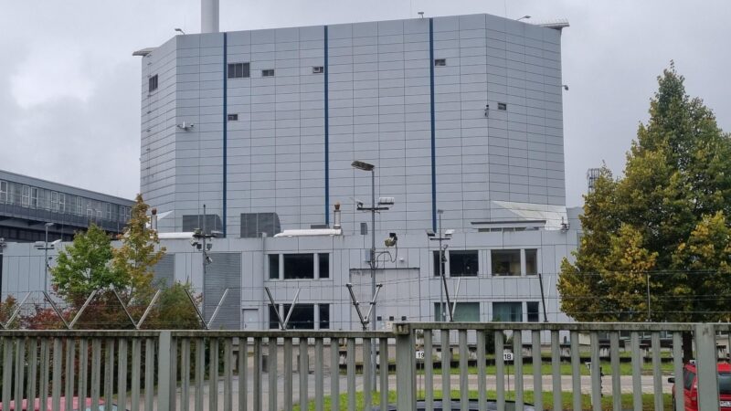 Atommüllkonferenz diskutiert Atomwaffentechnik und zivil-militärische Verbindungen